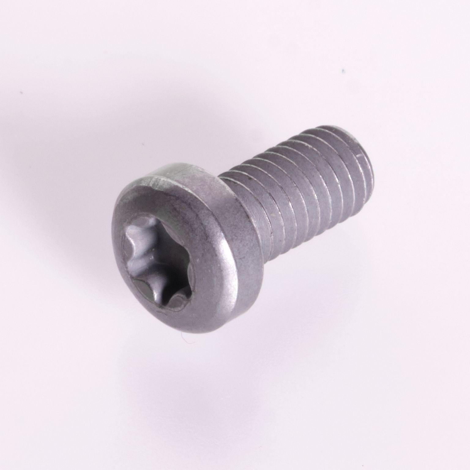 Śruby z łbem cylindrycznym z gniazdem Torx
